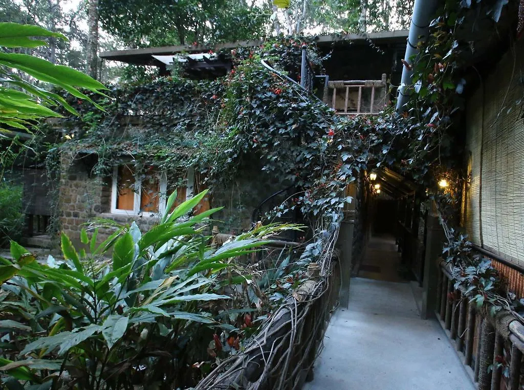 Greenspaces B&B Муннар